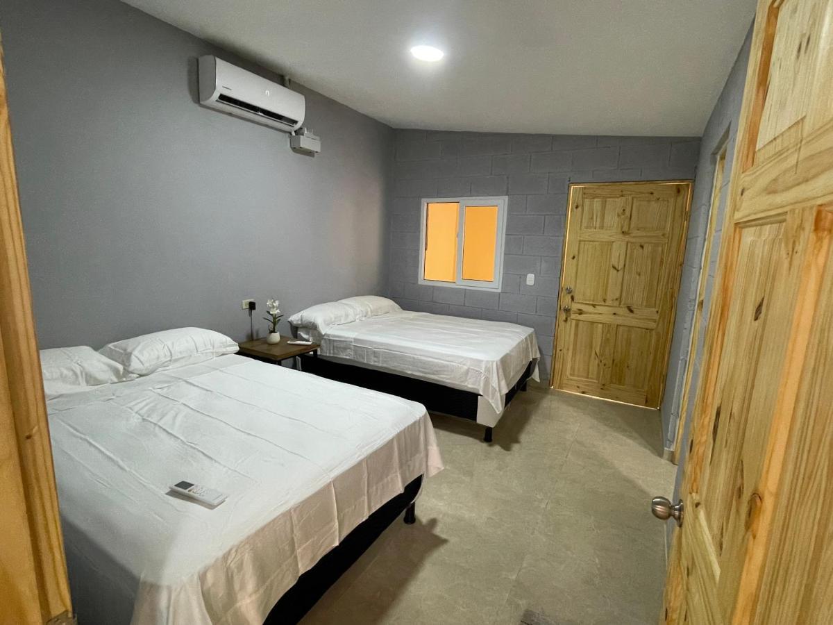 Tamanique Hostal Camila'S מראה חיצוני תמונה