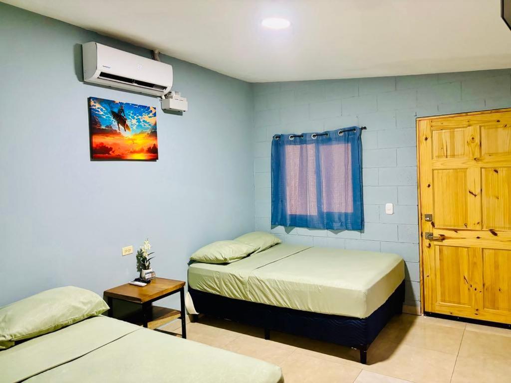 Tamanique Hostal Camila'S מראה חיצוני תמונה