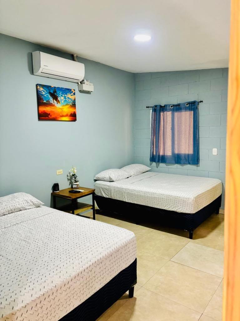 Tamanique Hostal Camila'S מראה חיצוני תמונה